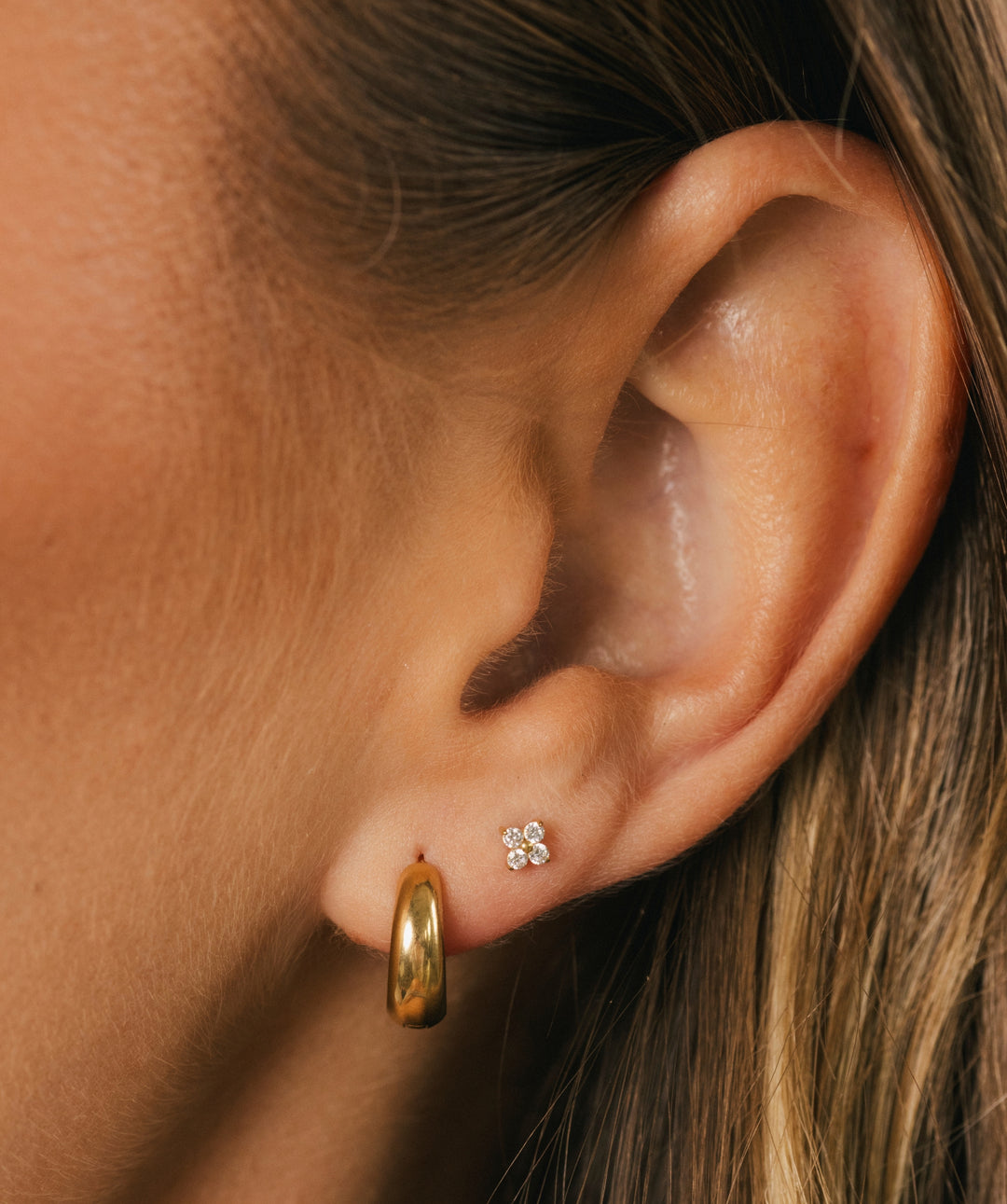 Clover CZ Flat Back Stud
