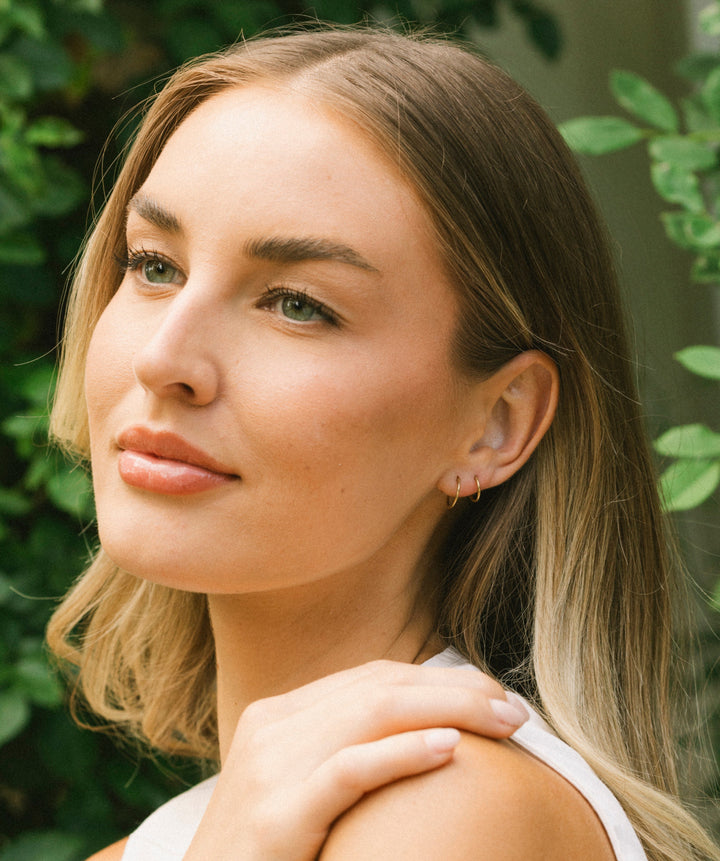 Essential Clicker Hoop Earring