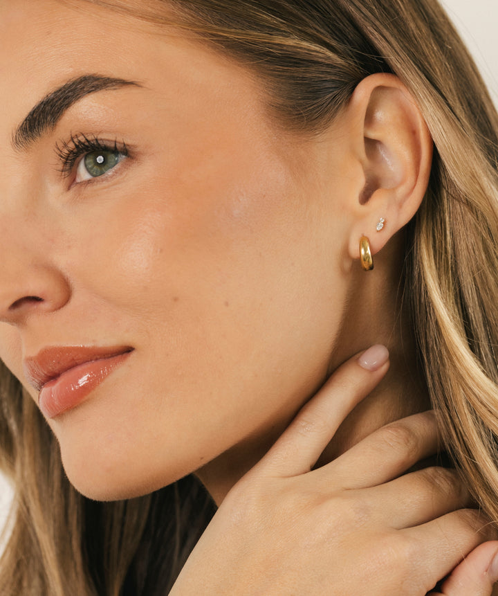 Glimmer CZ Flat Back Stud
