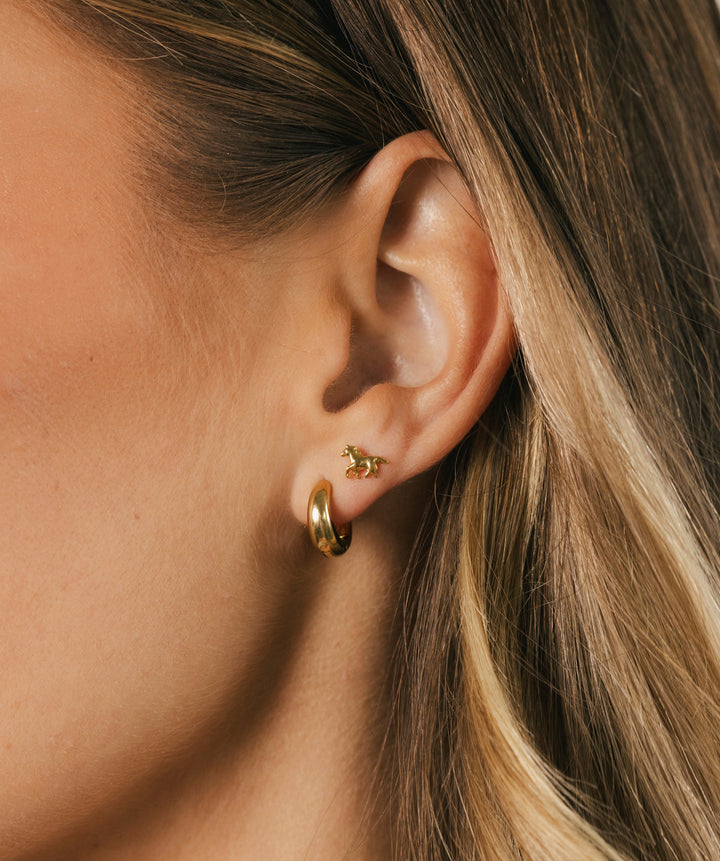 Horse Flat Back Stud