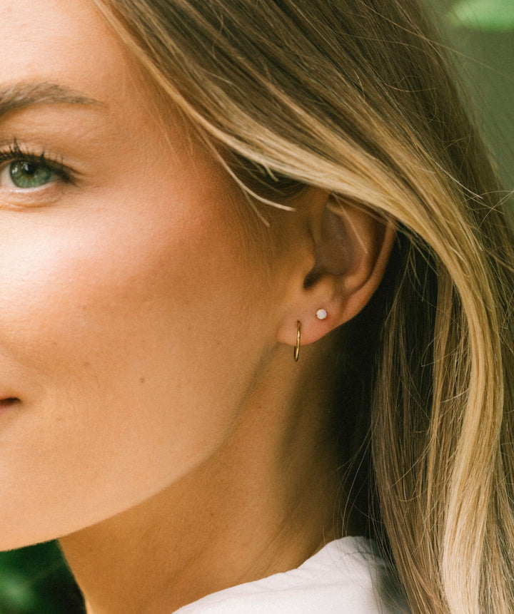 Round Opal Flat Back Stud