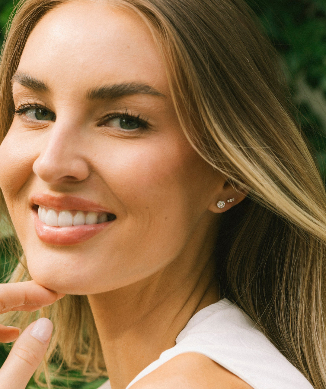 Signature Solitaire Flat Back Stud