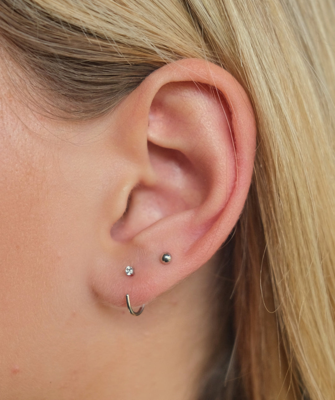 Round Ball Flat Back Stud