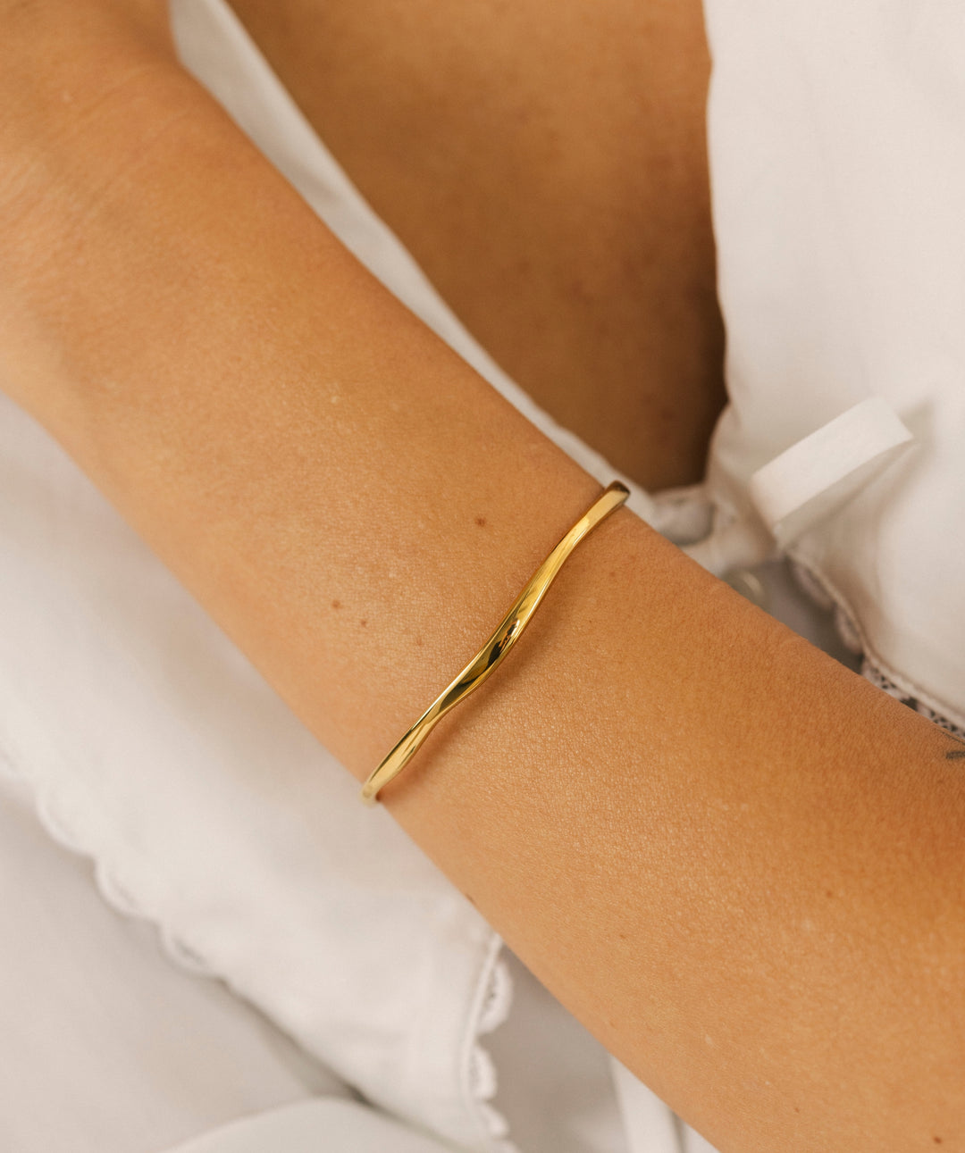 Slim Wavy Cuff Bracelet